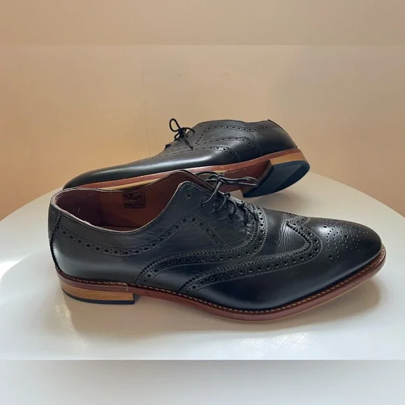 Samuel Windsor Men’s Dress Shoe - Picture 4 of 8